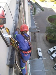 Rope Access Signage Repair Krugersdorp at Cradlestone mall high-rise infrastructure installation