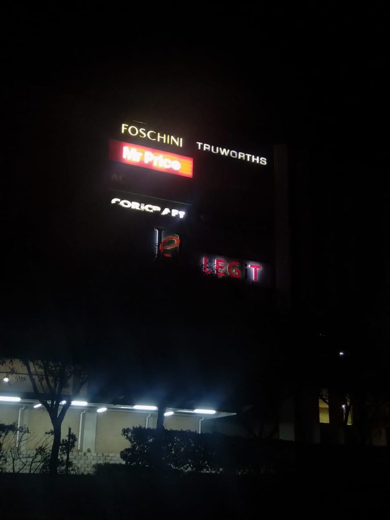 Signage Repair at Cradlestone Mall - 360 Rope Access