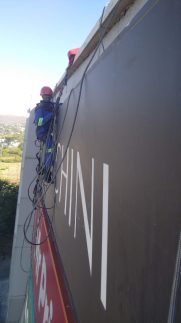 Signage Repair at Cradlestone Mall - 360 Rope Access