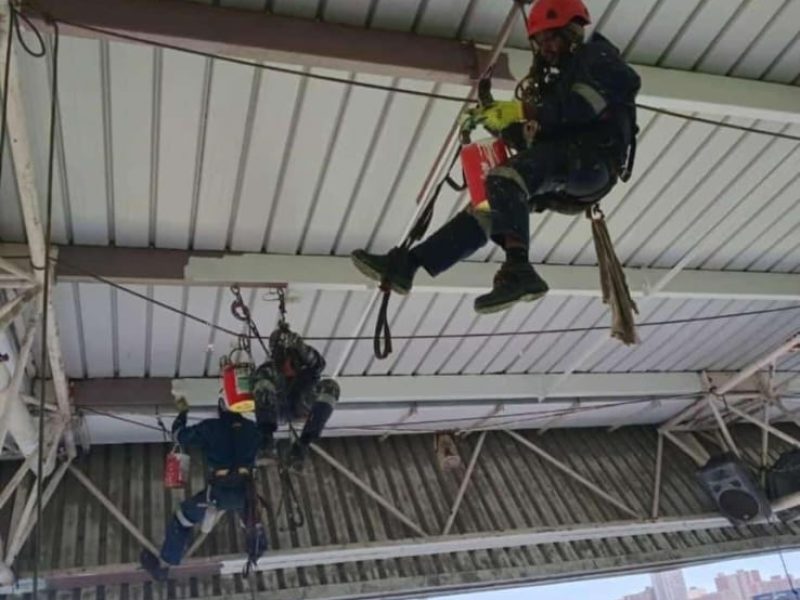 Safe, high-access roof work being conducted at cricket stadium
