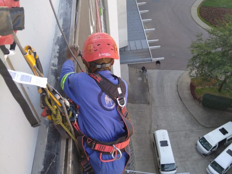rope access FOCHINI high-rise infrastructure installation