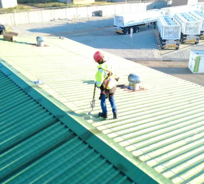 metal roof lifeline installation in use on green roof at CNG Holdings Roodepoort